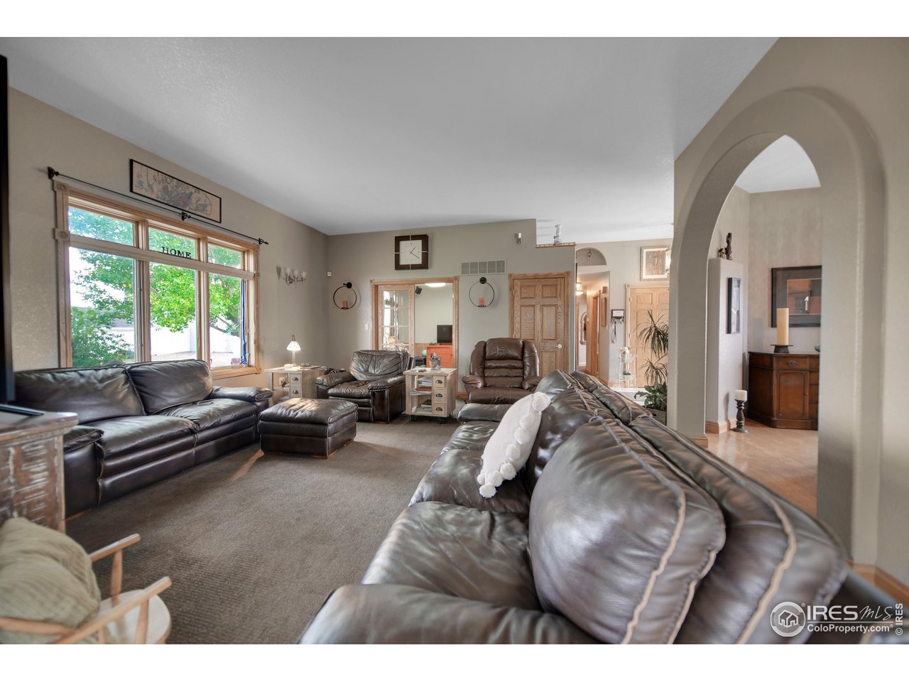 17577 County Rd Q.8 Fort Morgan, CO 80701 - Photo 4 of 27 Living room