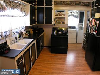 212 Rhoads Avenue Haddonfield, NJ 08033 - Photo 5 of 12 Gallery Image 5
