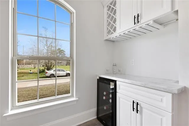 $275,000 | 64 West Chalmette Circle, Chalmette, LA 70043