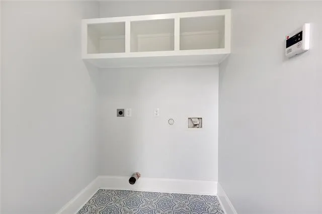 $275,000 | 64 West Chalmette Circle, Chalmette, LA 70043