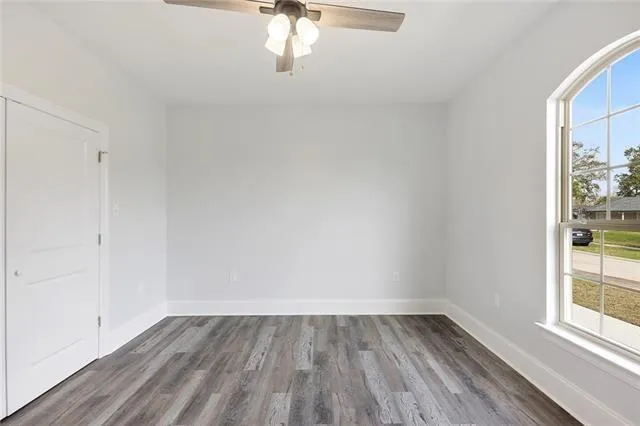 $275,000 | 64 West Chalmette Circle, Chalmette, LA 70043