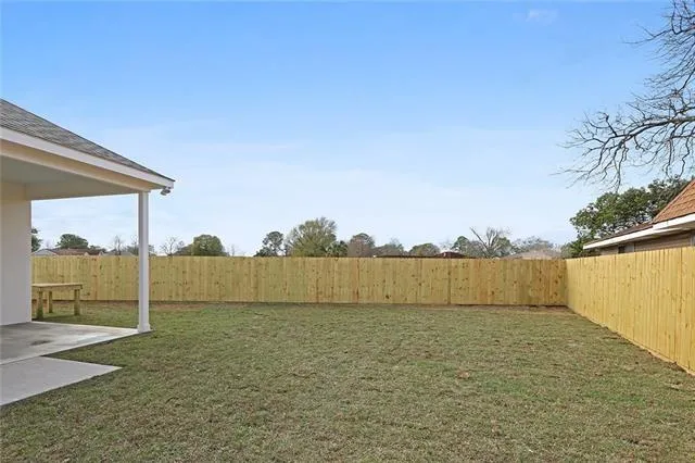 $275,000 | 64 West Chalmette Circle, Chalmette, LA 70043