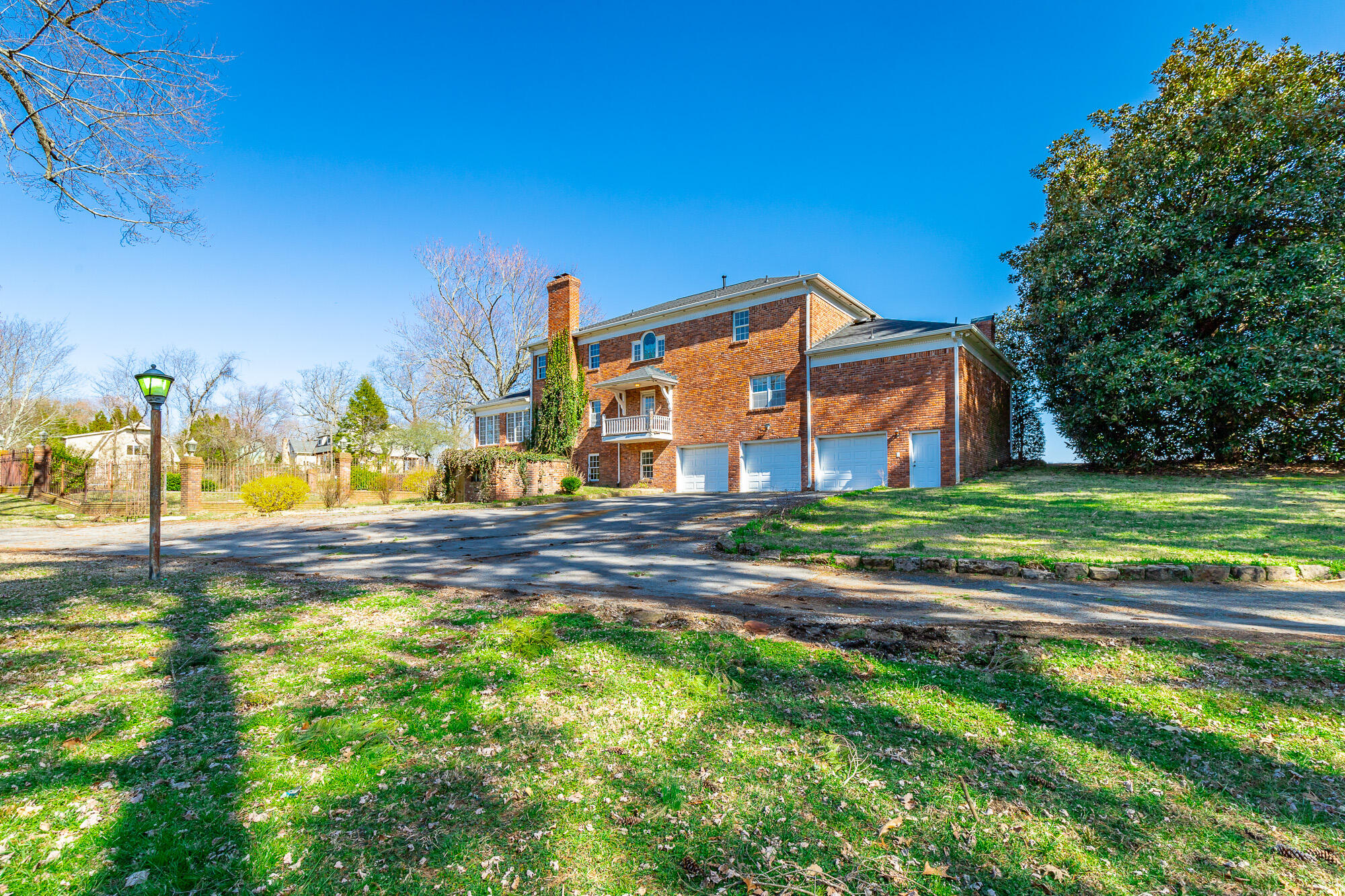 2500 East Brow Road Signal Mountain, TN 37377 - Photo 126 of 176 2500 East Brow Road HD-145
