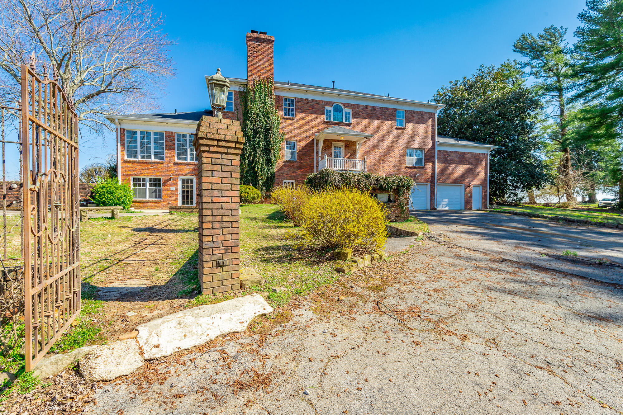 2500 East Brow Road Signal Mountain, TN 37377 - Photo 132 of 176 2500 East Brow Road HD-153