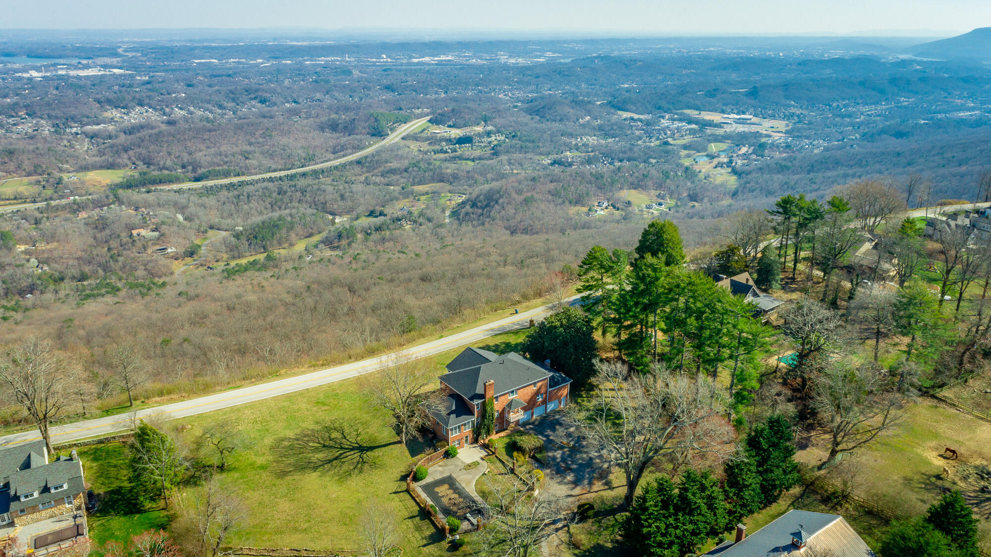 2500 East Brow Road Signal Mountain, TN 37377 - Photo 159 of 176 2500 East Brow Road HD-198