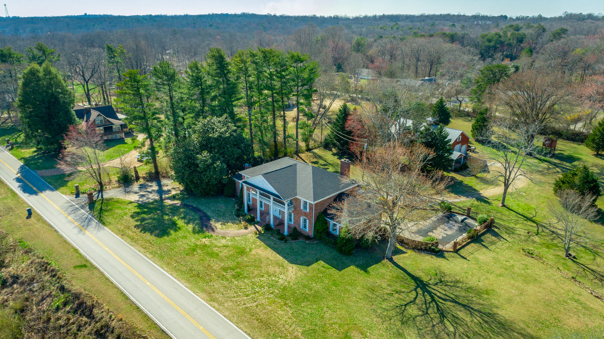 2500 East Brow Road Signal Mountain, TN 37377 - Photo 161 of 176 2500 East Brow Road HD-201