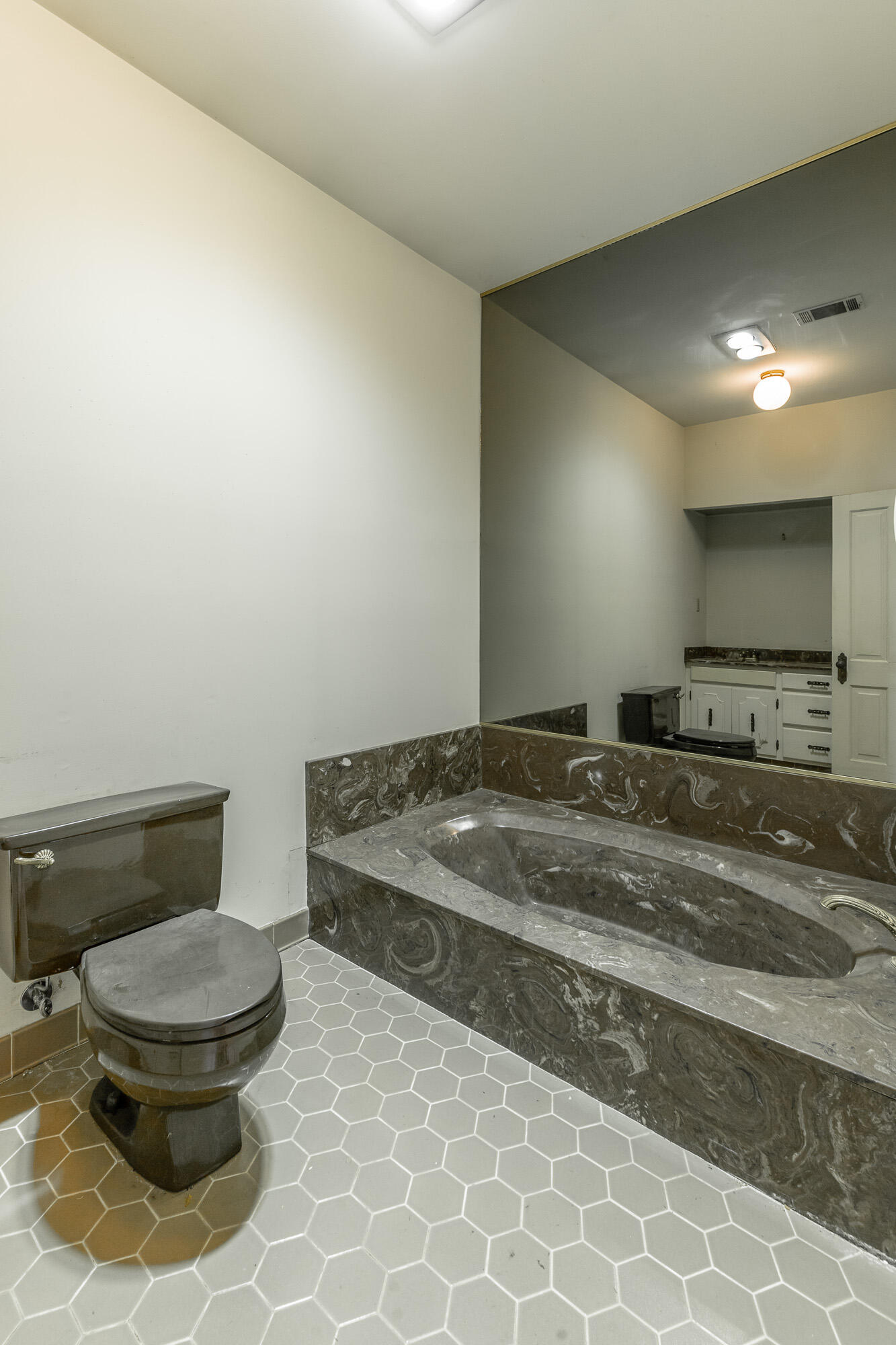 2500 East Brow Road Signal Mountain, TN 37377 - Photo 74 of 176 2500 East Brow Road HD-93