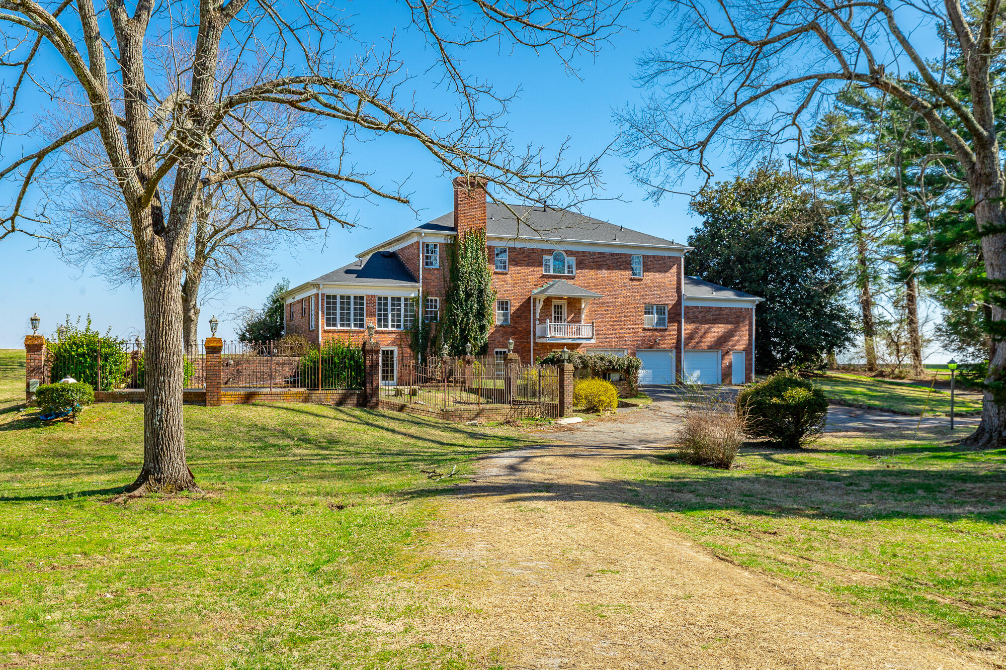 2500 East Brow Road Signal Mountain, TN 37377 - Photo 8 of 176 2500 East Brow Road HD-151