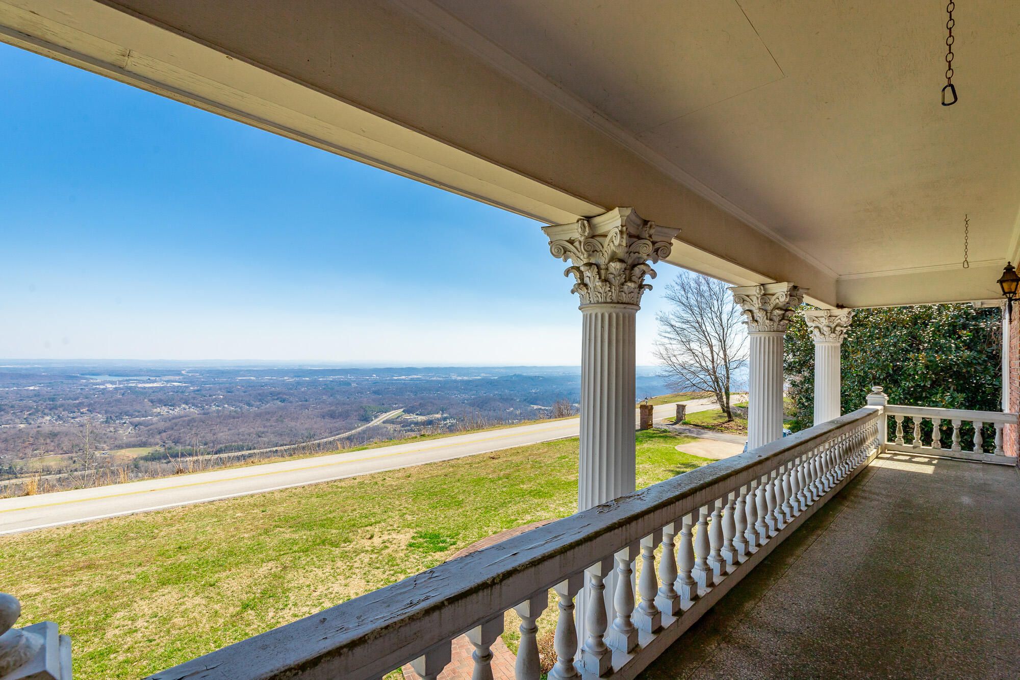 2500 East Brow Road Signal Mountain, TN 37377 - Photo 85 of 176 2500 East Brow Road HD-111