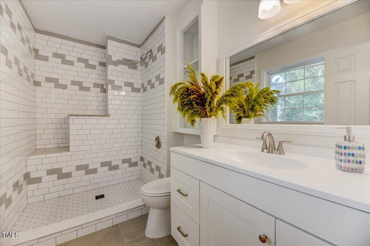 1317 Sedwick Road Durham, NC 27713 - Photo 6 of 29 Primary Bath