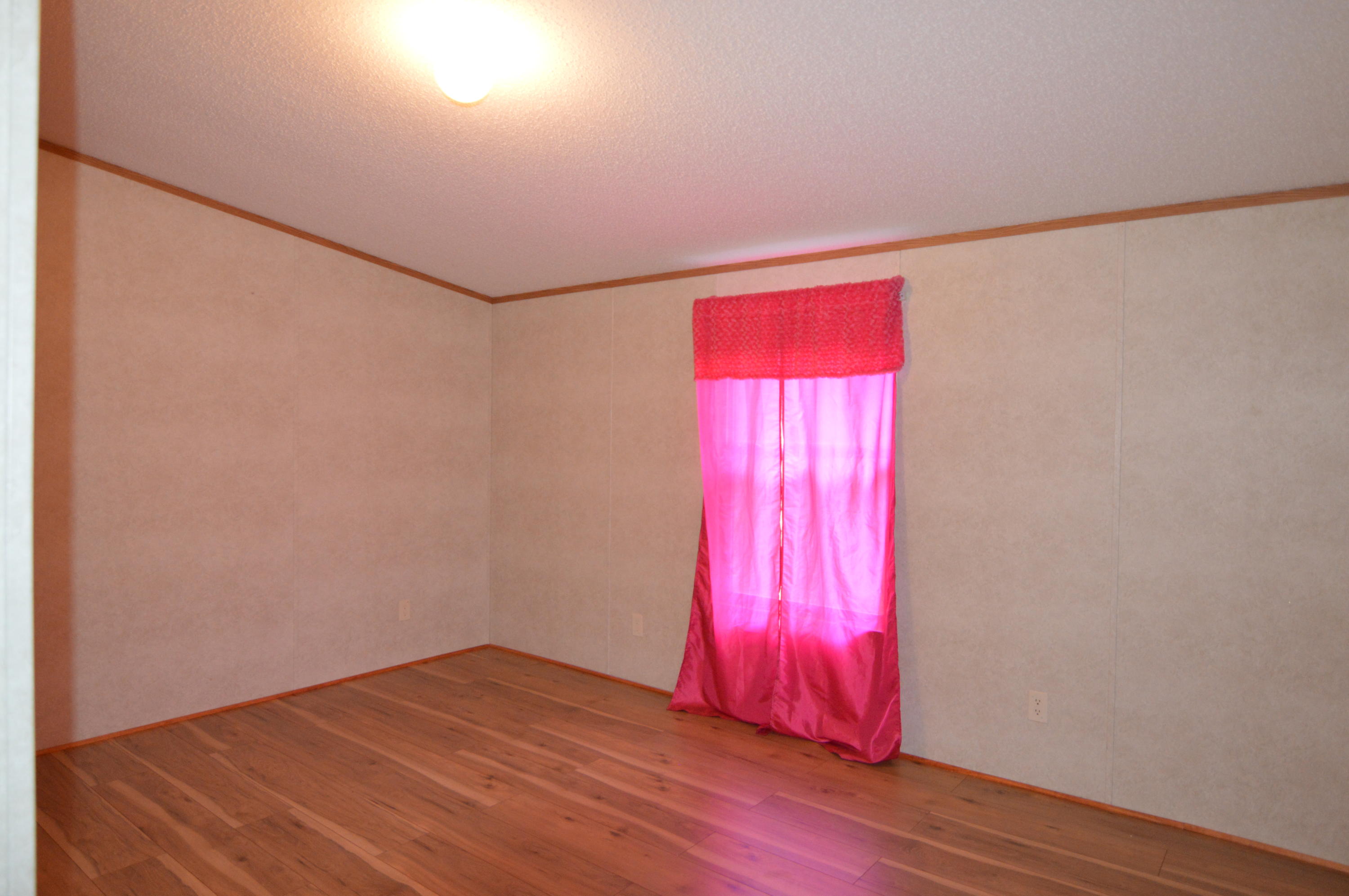 208 Northwest Bazel Road Harriman, TN 37748 - Photo 23 of 37 Bedroom 3