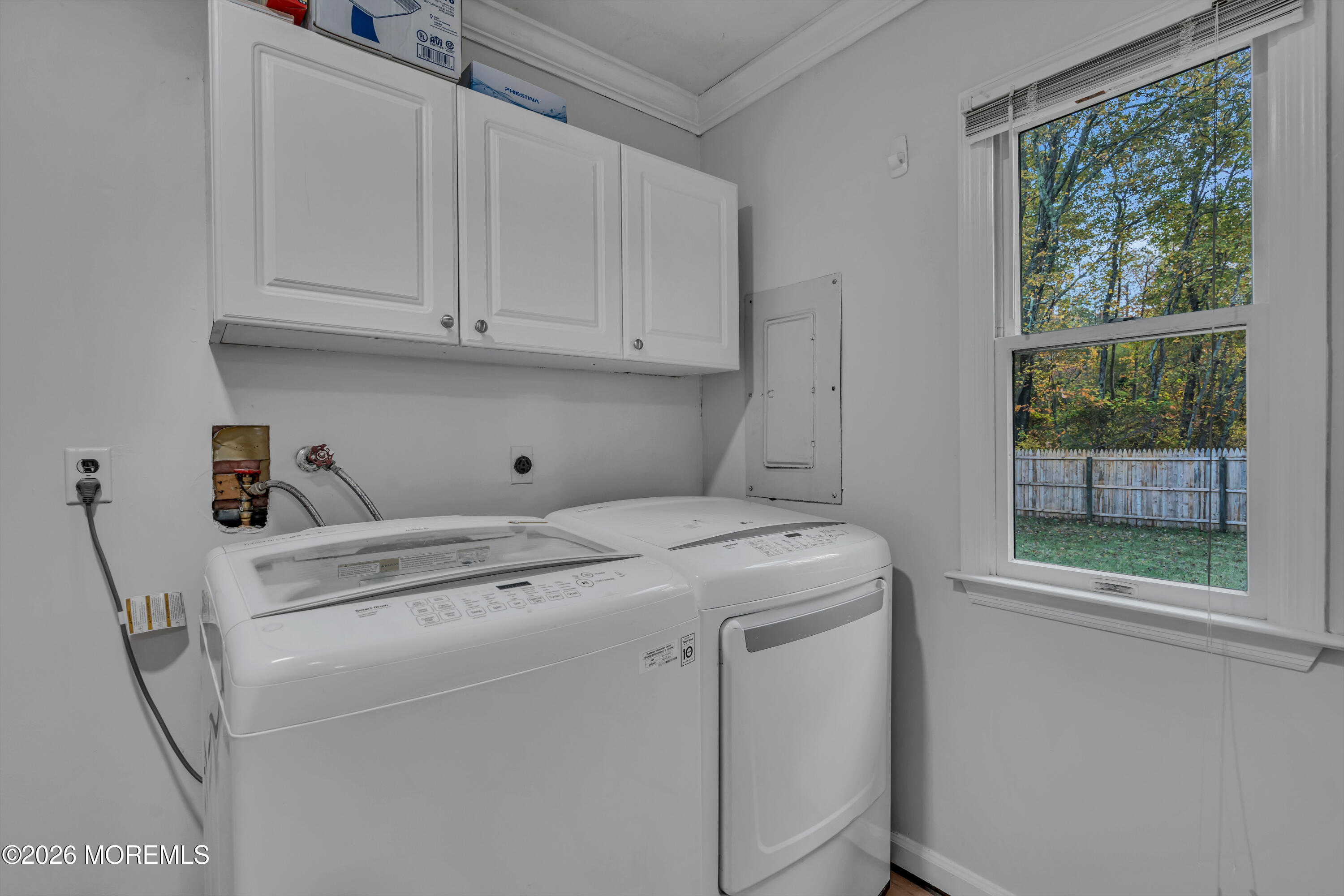 20 Jeanette Street Bayville, NJ 08721 - Photo 25 of 28 a utility room with dryer and washer