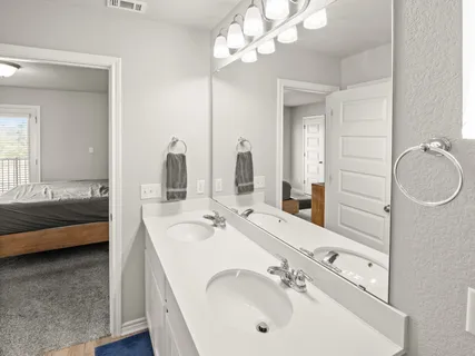 $285,000 | 1901 Artesian Spgs Crossing, Leander, TX 78641