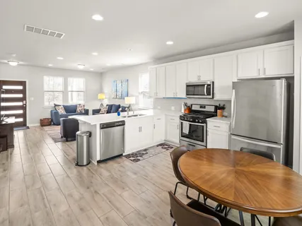 $285,000 | 1901 Artesian Spgs Crossing, Leander, TX 78641