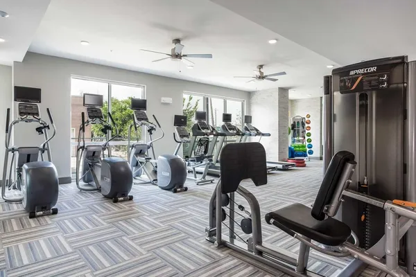 $2,000 | 1111 North Durham Drive, Unit 302, Houston, TX 77008