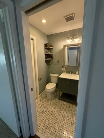 $238,000 | 813 Valley Stream Drive, Unit D, Wheeling, IL 60090