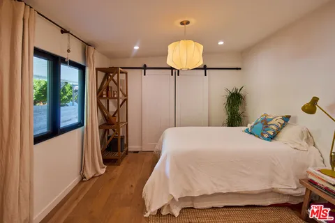 $2,100,000 | 29500 Heathercliff Road, Unit 225, Malibu, CA 90265