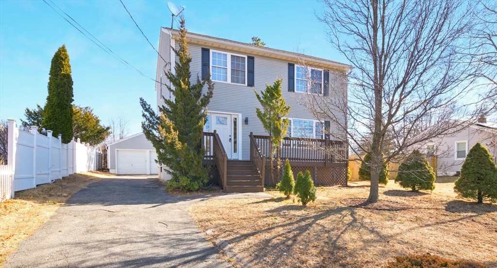 59 Pine Grove Street Springfield, MA 01119 - Photo 1 of 34 Gallery Image 1