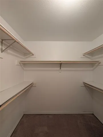 $230,000 | 5401 Hollytree Drive, Unit 1002, Tyler, TX 75703