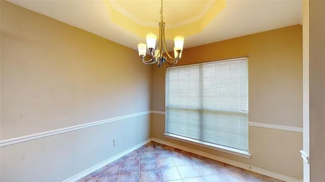 $230,000 | 5401 Hollytree Drive, Unit 1002, Tyler, TX 75703