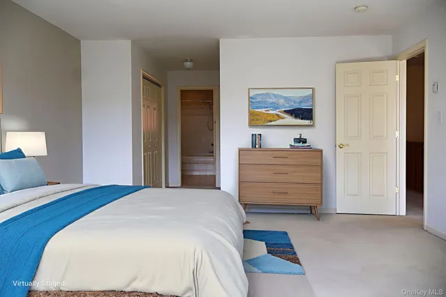 $455,000 | 241 Tamerisk Lane, New Windsor, NY 12553