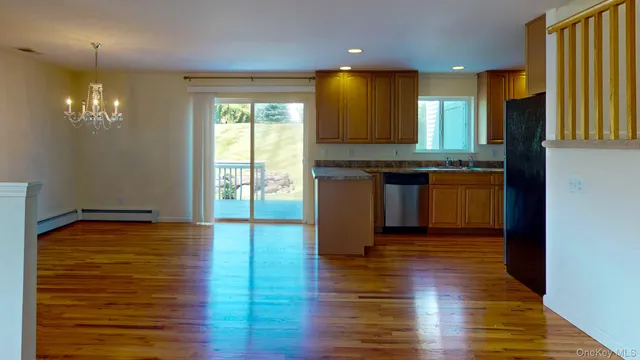 $455,000 | 241 Tamerisk Lane, New Windsor, NY 12553