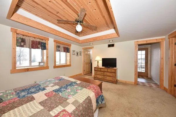 $619,900 | N1755 Sunset Lane, Auburn, WI 53010