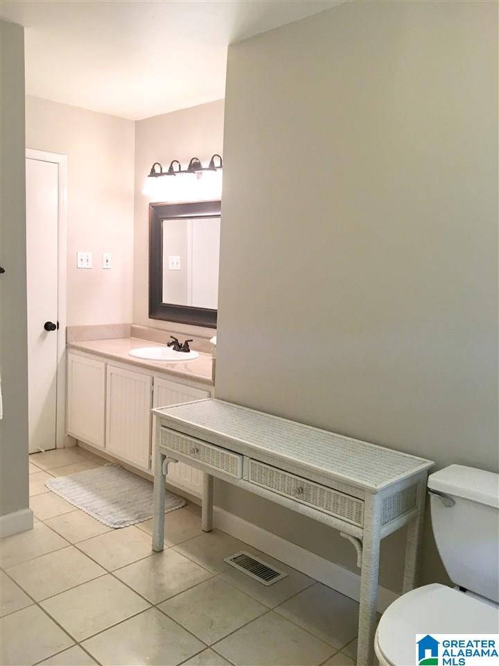 3425 Loch Ridge Drive Birmingham, AL 35216 - Photo 15 of 27