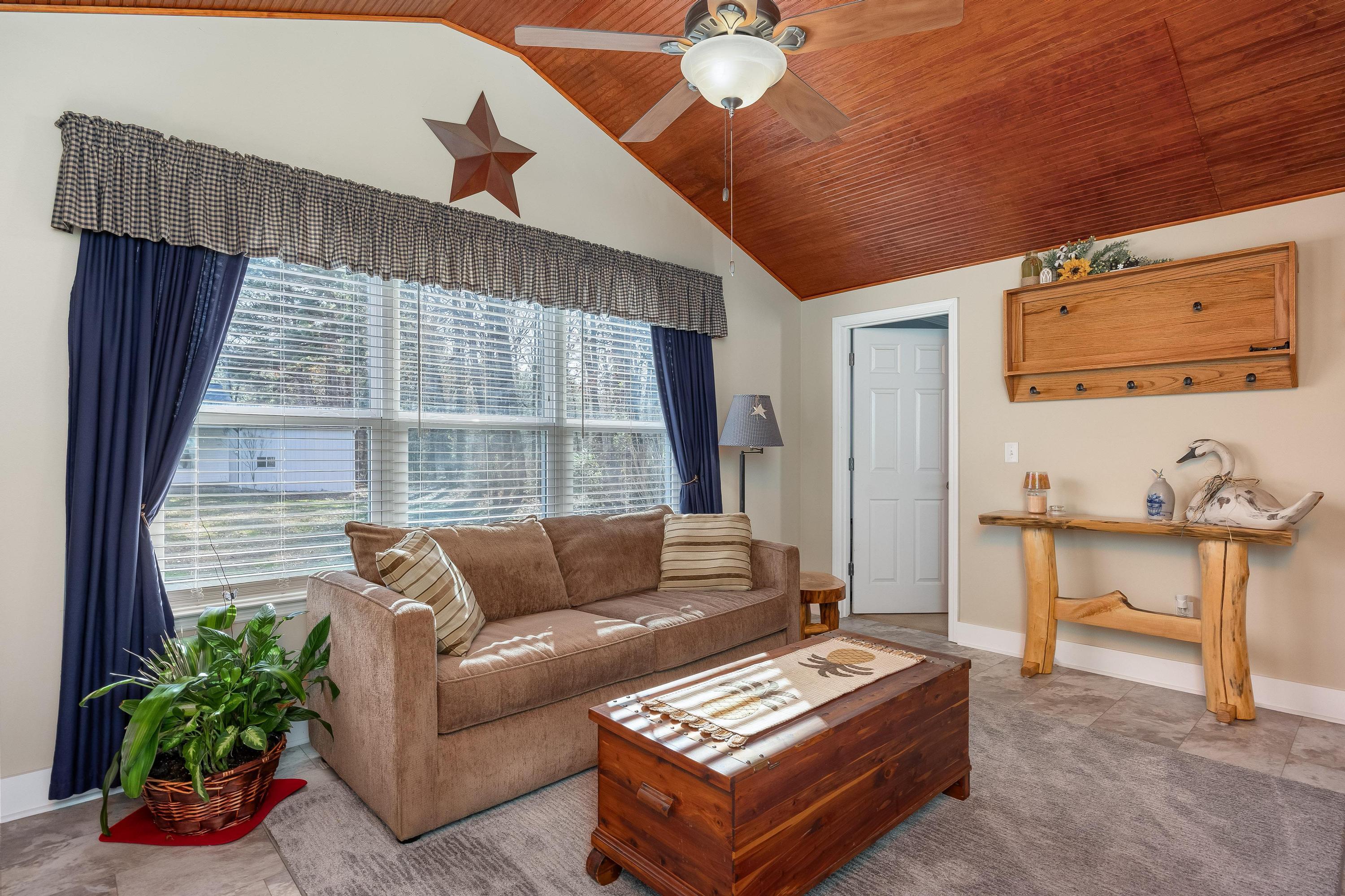 1938 Southeast Hunt Road Cleveland, TN 37323 - Photo 6 of 32 6