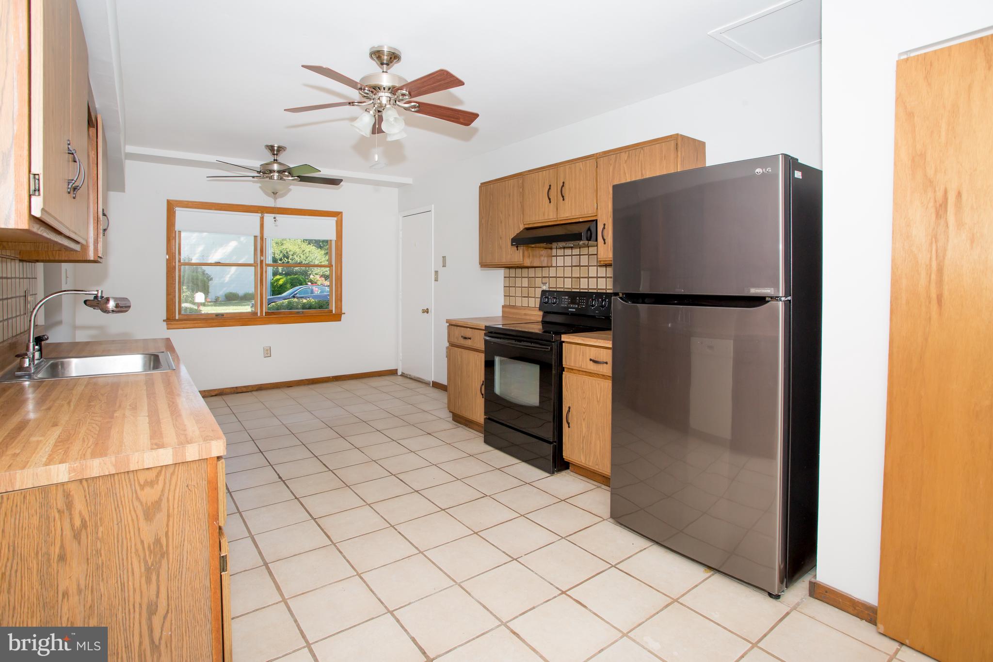 264 Rushes Drive Bear, DE 19701 - Photo 11 of 25 Kitchen