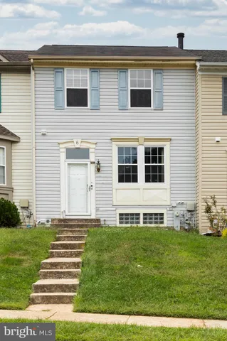 $2,350 | 6 Parkhill Place, Nottingham, MD 21236