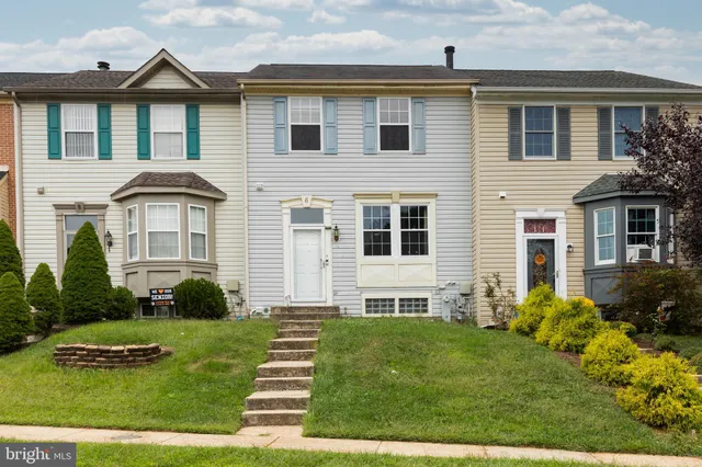 $2,350 | 6 Parkhill Place, Nottingham, MD 21236