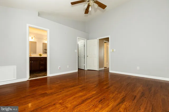 $2,350 | 6 Parkhill Place, Nottingham, MD 21236