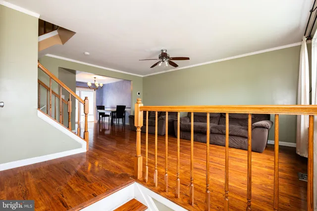 $2,350 | 6 Parkhill Place, Nottingham, MD 21236