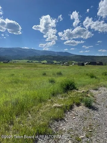 $485,000 | Kasey Court, Alpine, WY 83128
