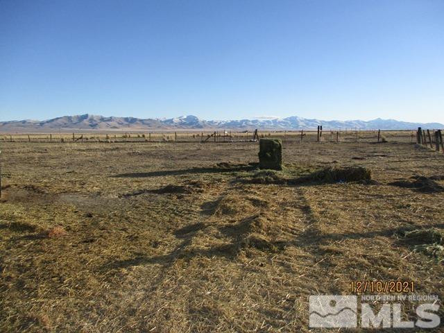 790 Highway 95 Hawthorne, NV 89415 - Photo 7 of 21 a view of an ocean beach