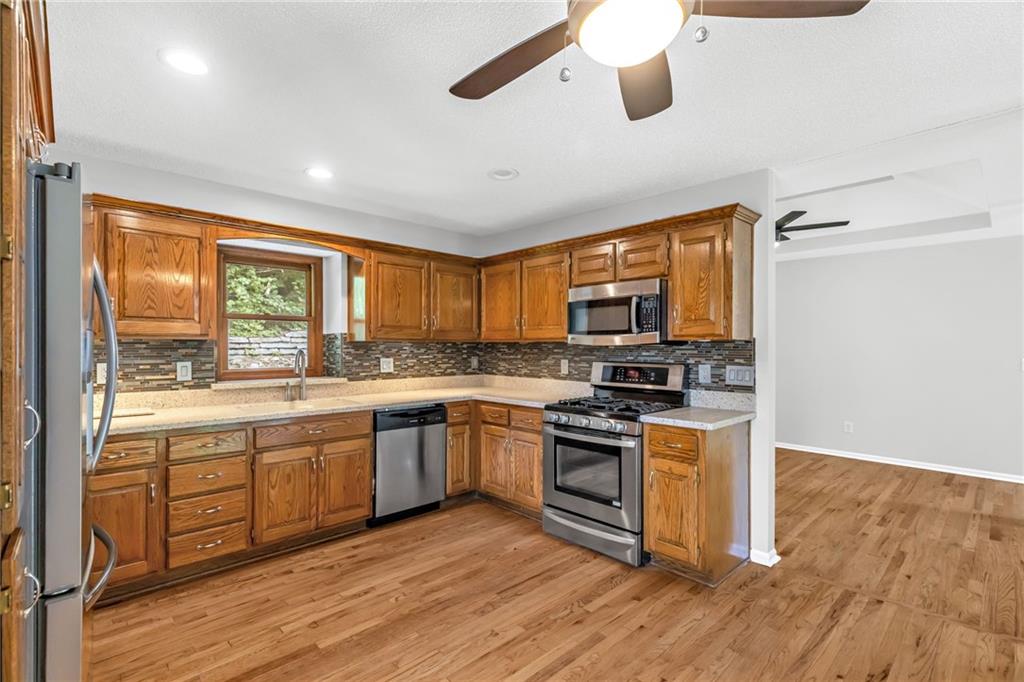 4514 Northwest Apache Drive Riverside, MO 64150 - Photo 9 of 31