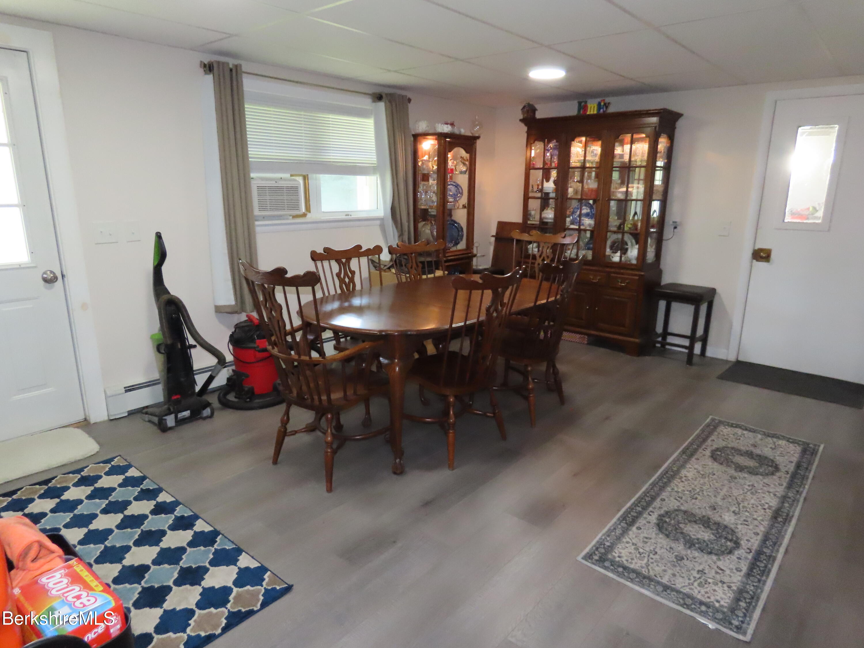 220 East Windsor Road Peru, MA 01235 - Photo 22 of 70 Family room