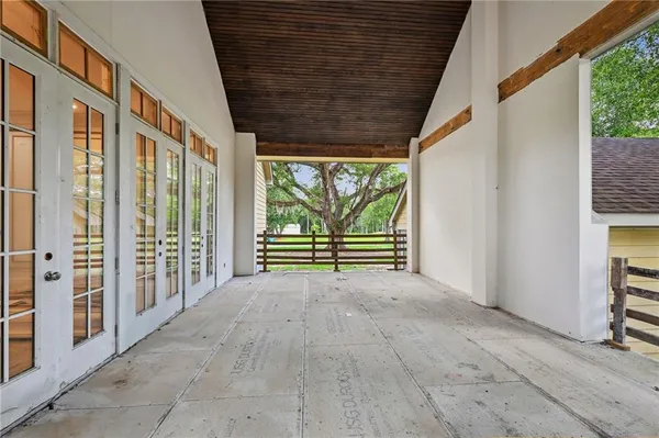 $850,000 | 23160 Lowe Davis Road, Covington, LA 70435
