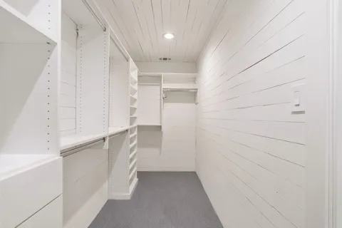 $1,350,000 | 7702 Woodway Drive, Houston, TX 77063