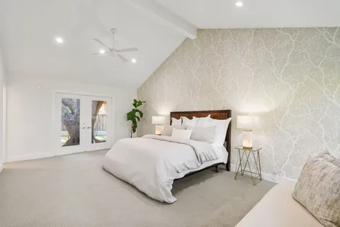 $1,350,000 | 7702 Woodway Drive, Houston, TX 77063