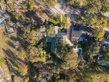 $1,350,000 | 7702 Woodway Drive, Houston, TX 77063