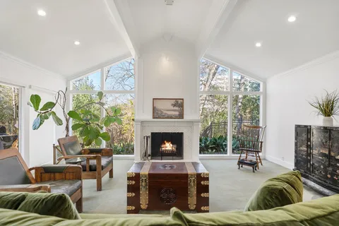 $1,350,000 | 7702 Woodway Drive, Houston, TX 77063