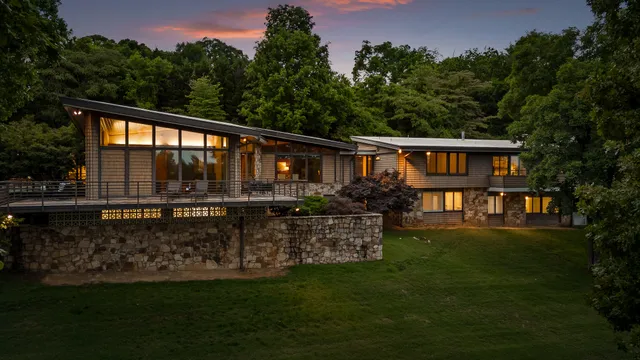 $1,399,900 | 702 South Crest Road, Chattanooga, TN 37404