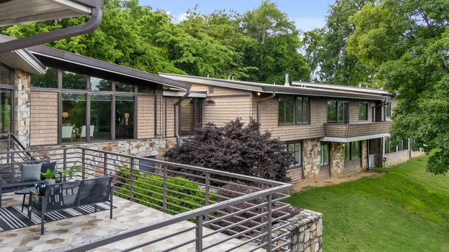 $1,399,900 | 702 South Crest Road, Chattanooga, TN 37404