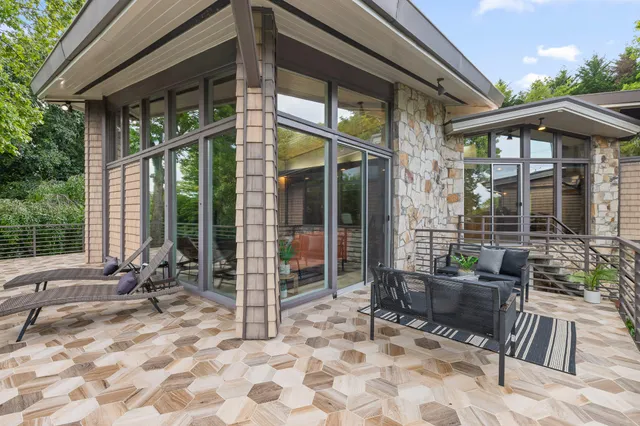 $1,399,900 | 702 South Crest Road, Chattanooga, TN 37404