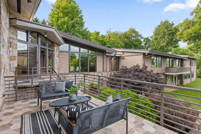 $1,399,900 | 702 South Crest Road, Chattanooga, TN 37404