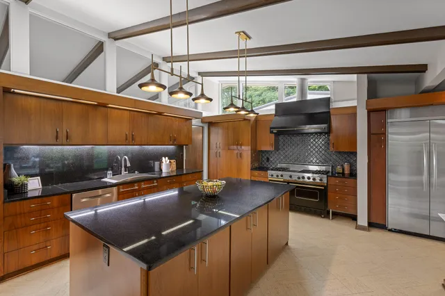 $1,399,900 | 702 South Crest Road, Chattanooga, TN 37404