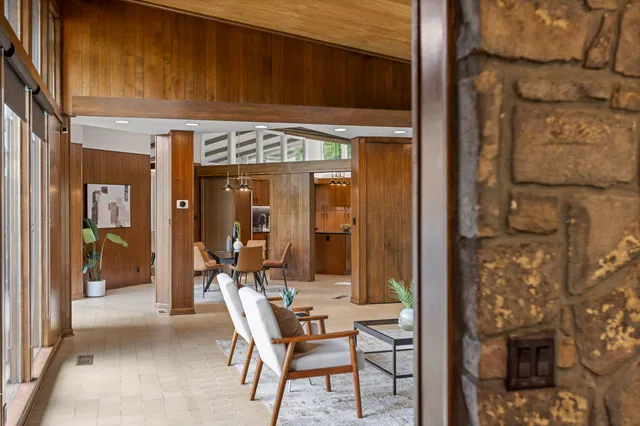 $1,399,900 | 702 South Crest Road, Chattanooga, TN 37404