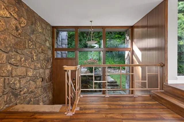 $1,399,900 | 702 South Crest Road, Chattanooga, TN 37404